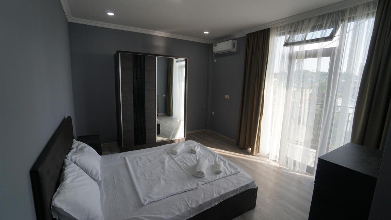Guest House Etm Makhinjauri Exterior photo